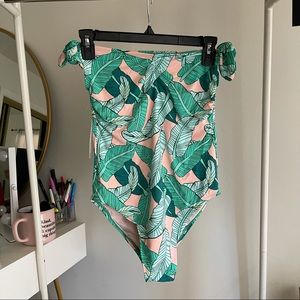 NWT Palm Leaf Off the Shoulder One Piece Swimsuit